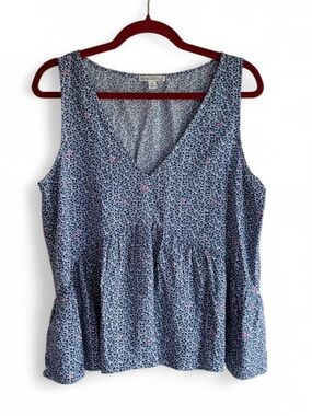 J. Crew V Neck Blue Floral Ruffle Bottom Sleeveless Shirt Size M
